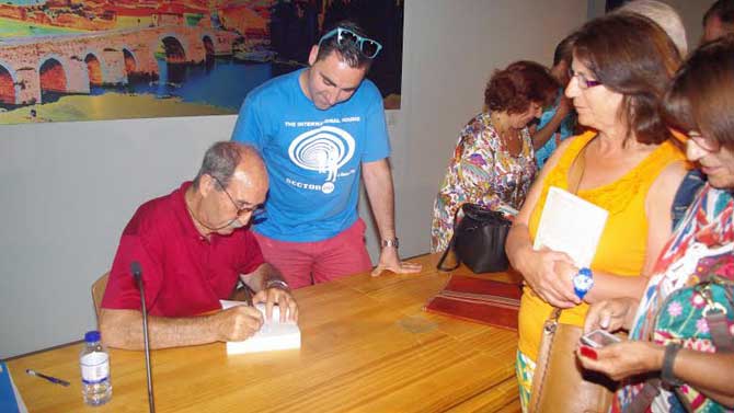 Eleuterio Sánchez en una edición anterior de 'Los parlamentos del concejil'.