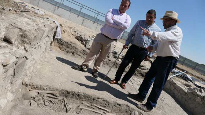 Excavaciones en la villa romana de San Pedro del Arroyo.