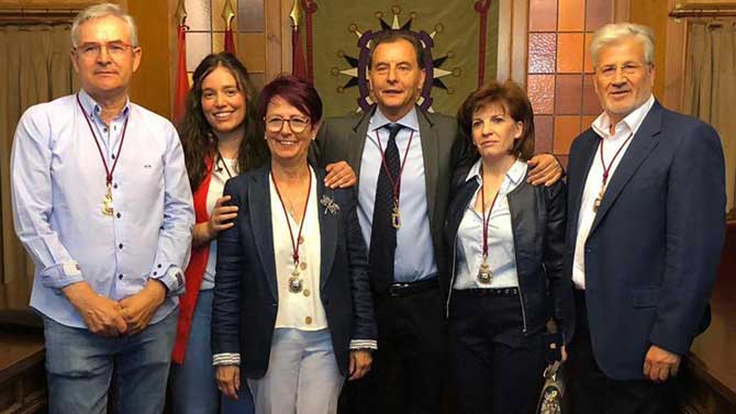 Gabriel Mart&iacute;n, Marianela Mu&ntilde;oyerro, M&ordf;Luisa P&eacute;rez, Francisco Le&oacute;n, Candelas de Soto y Julio L&oacute;pez.