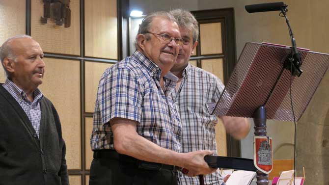 Homenaje a Félix Gutiérrez, primer presidente de la Asociación de Vecinos Zona Norte.