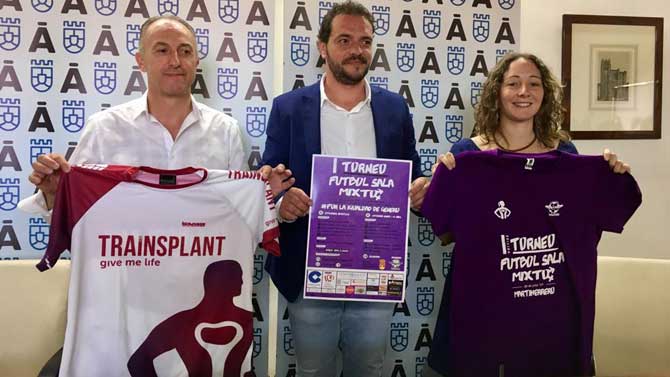 Presentación del torneo mixto de fútbol sala en Martiherrero.
