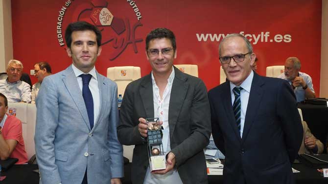 Entrega del premio 'Juego limpio' al Colegios Diocesanos.