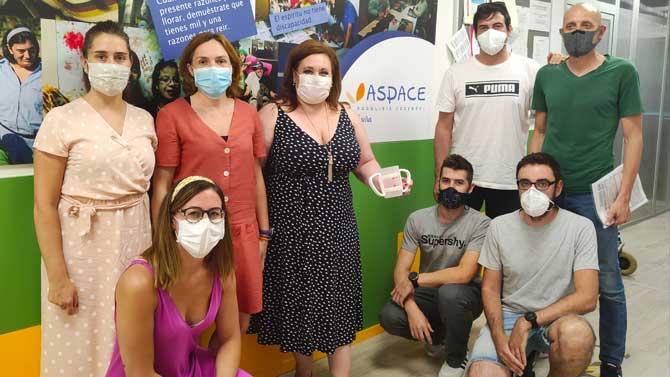 Reuni&oacute;n entre Aspace y los Makers de &Aacute;vila.