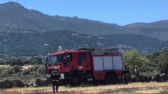 Imagen de archivo de la extinción de un incendio.
