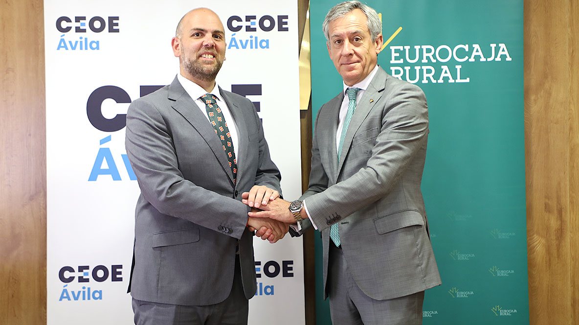 Firma del convenio entre Eurocaja Rural y CEOE.