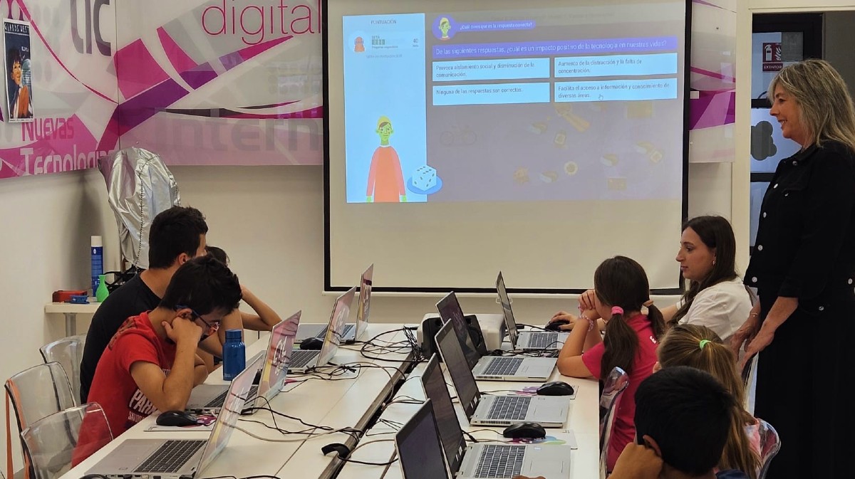 Comienzo del campamento digital en el Espacio CyL Digital.