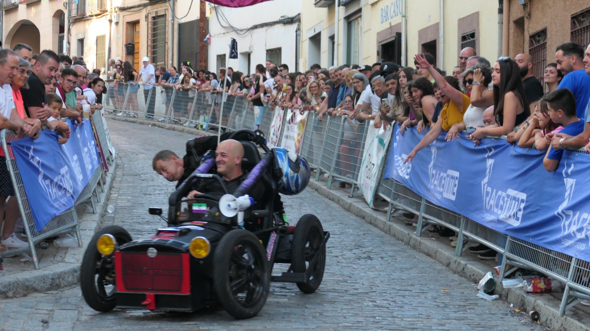 Carrera de Autos Locos.