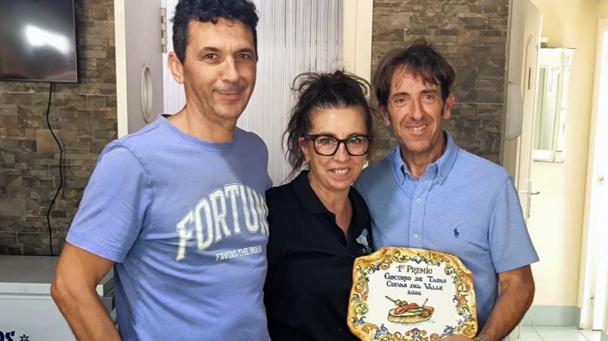 Cuevas del Valle entrega los premios del concurso de tapas
