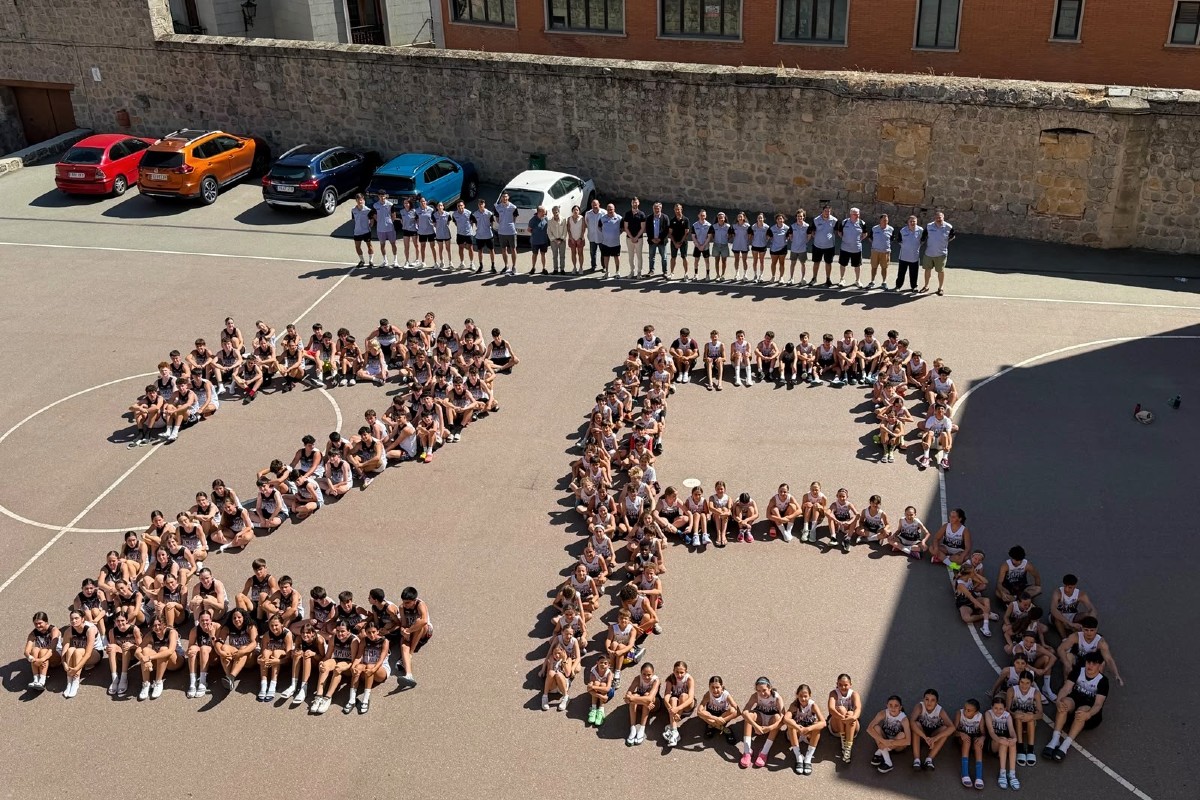 Deportistas participantes en el Campus del &Oacute;bila.