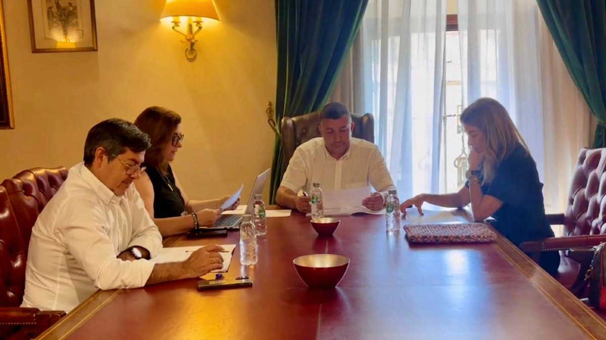Comisi&oacute;n de seguimiento del convenio entre Diputaci&oacute;n e Iberaval.
