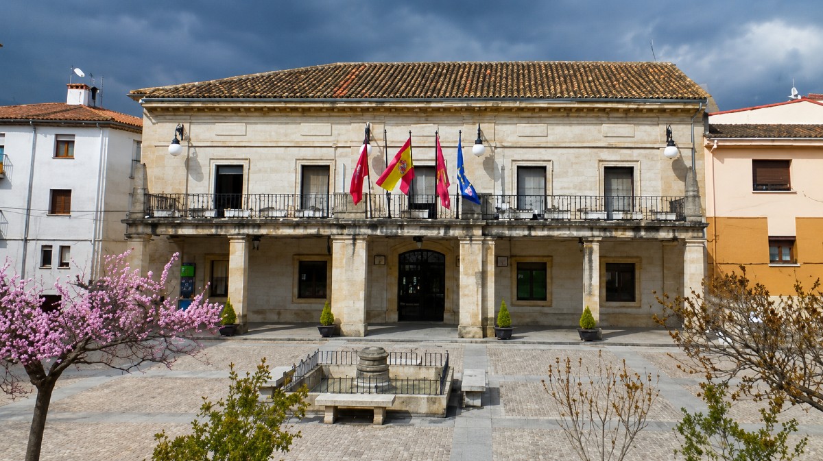 Toque de atención del Defensor del Pueblo y el Procurador del Común al Ayuntamiento de Arenas