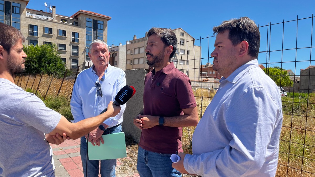 Juan Carlos L&oacute;pez, Francisco D&iacute;az e Iv&aacute;n Zazo en Ar&eacute;valo.