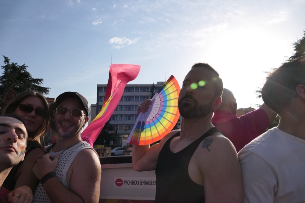 Desfile del Orgullo en &Aacute;vila.