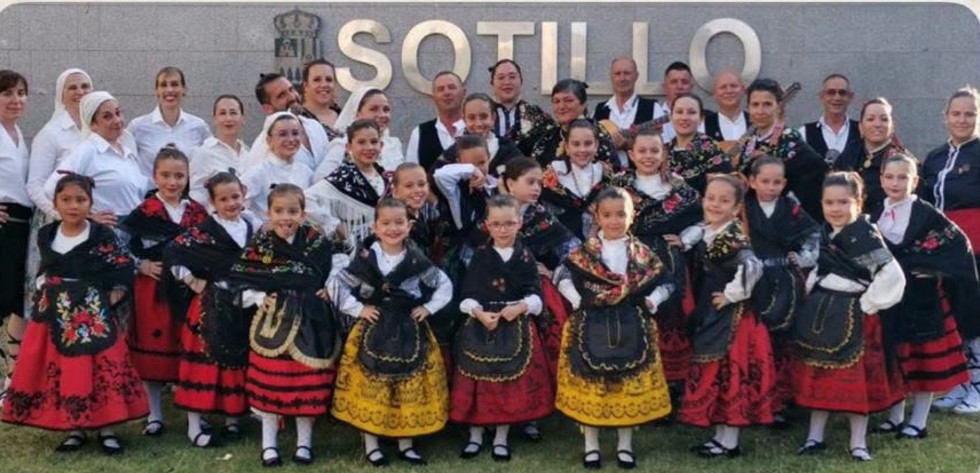 VI Encuentro Folclórico en Sotillo de la Adrada