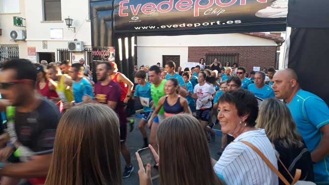 La delegada del Gobierno en la 'Carrera del higo'.