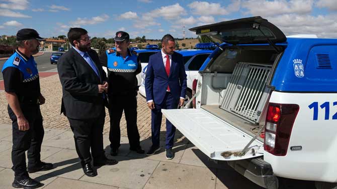 Presentaci&oacute;n de los nuevos veh&iacute;culos de la Polic&iacute;a Local.