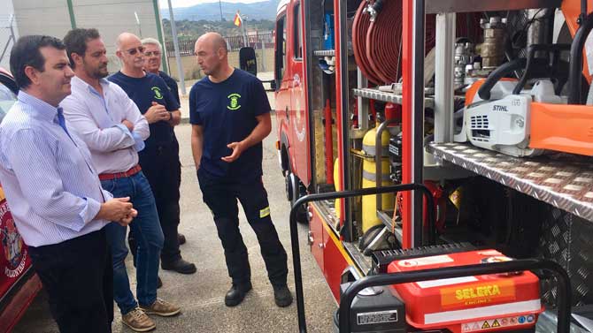Visita a Protección Civil de Sotillo de la Adrada.