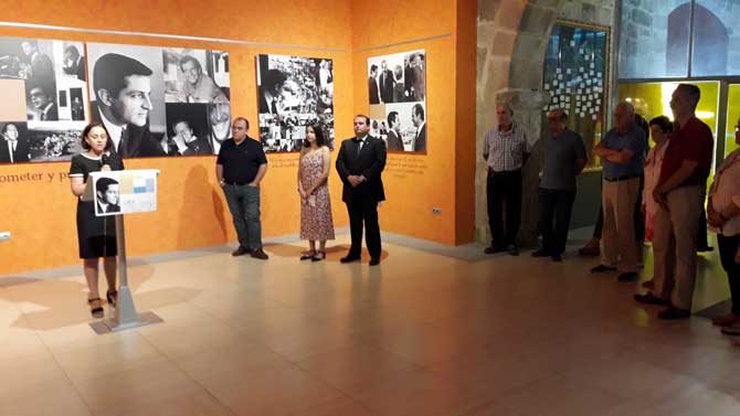 Expo 'Cara a cara con Adolfo' en el MAST en Cebreros.