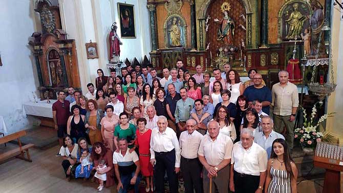 Encuentro familiar de cuatro generaciones en Cisla.