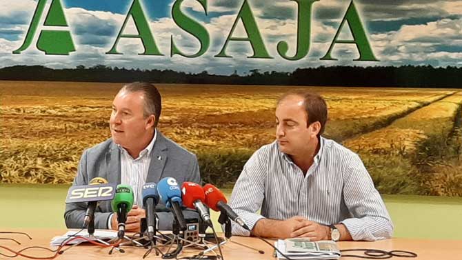 Donaciano Dujo y Joaqu&iacute;n Antonio Pino.