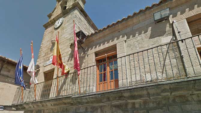 Ayuntamiento de La Adrada.