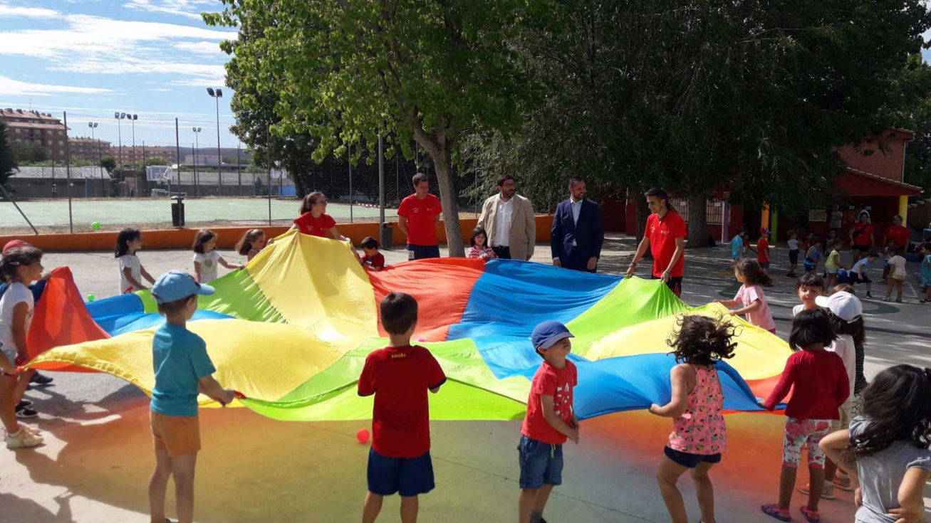 El alcalde en el Programa de Animaci&oacute;n Infantil.