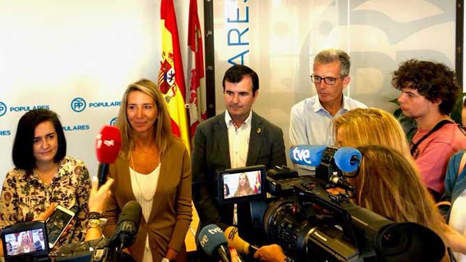 S.Sánchez-Reyes, A.Garcia, J.P.Martín y J.F.Hernández.