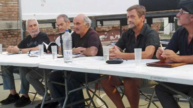 Recital poético en la exposición 'Re-creo V'.