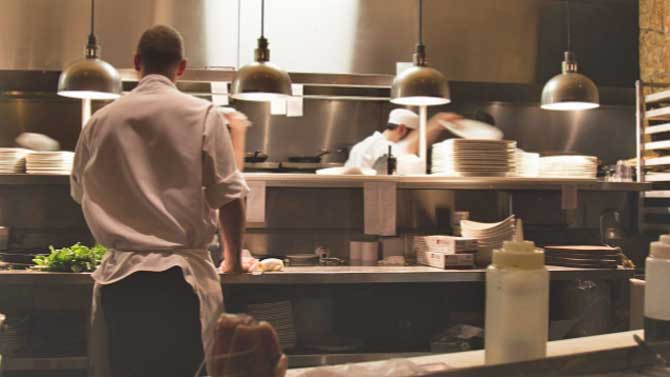 Cocina de un restaurante.