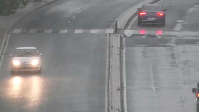 Lluvia en &Aacute;vila en la ma&ntilde;ana del martes.