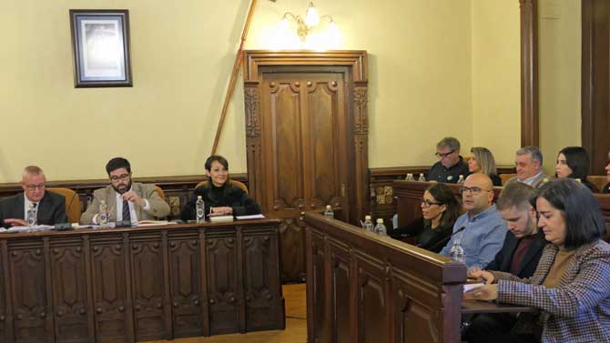 imagen de archivo de un pleno municipal.