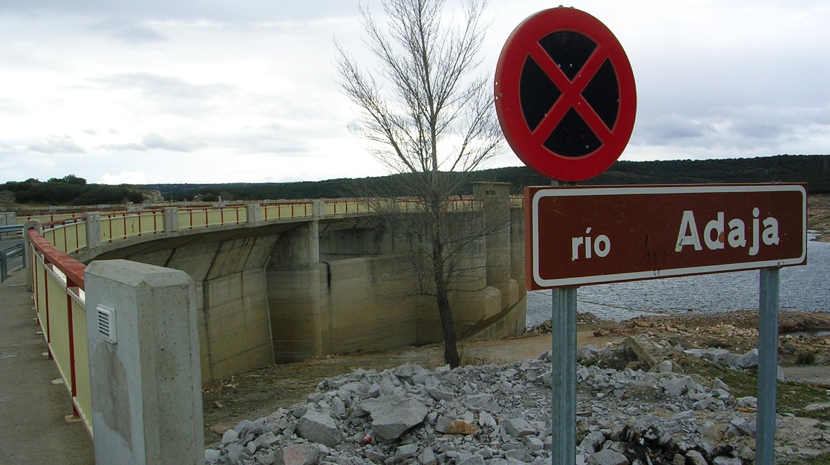 Embalse de Las Cogotas.