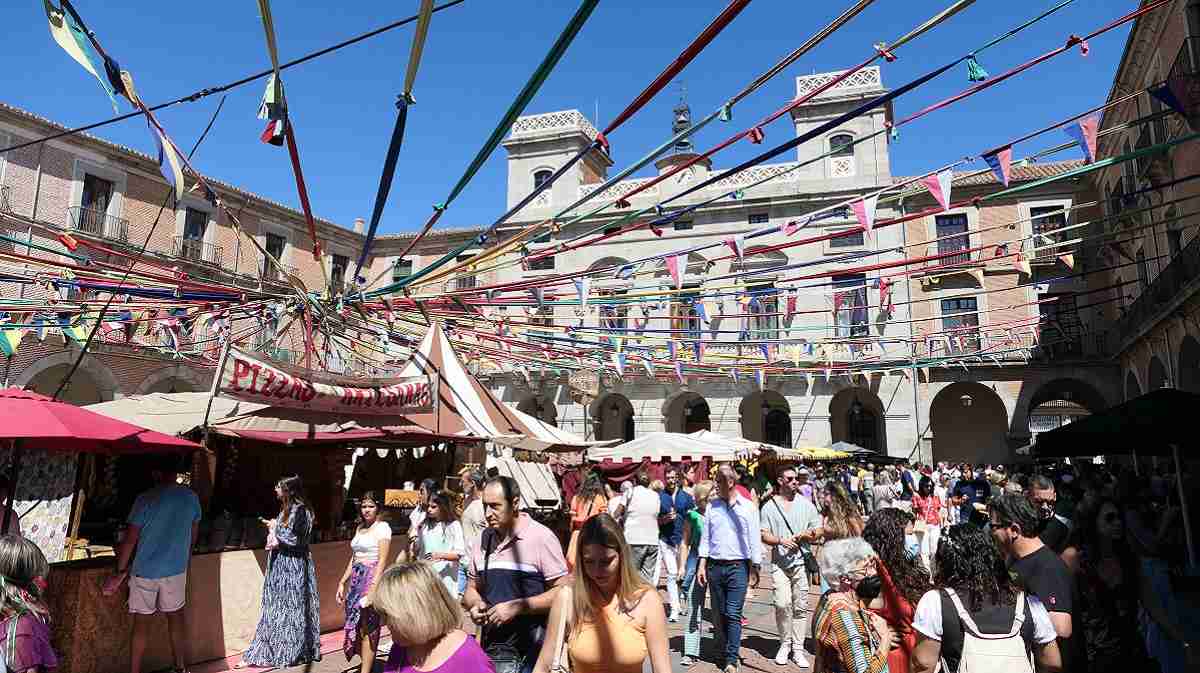 Mercado Medieval en la plaza del Mercado Chico.