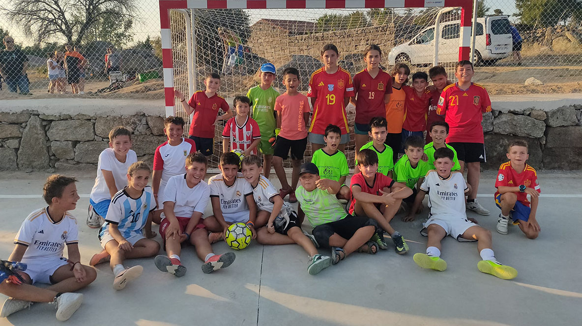 Inauguración de la pista deportiva
