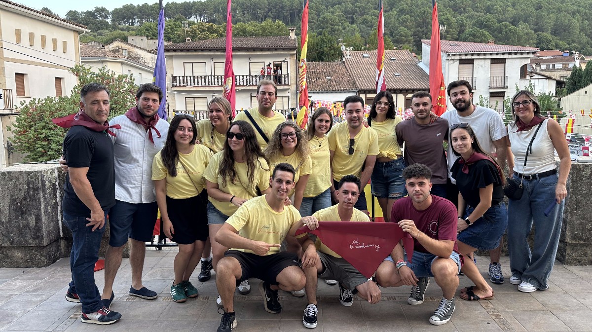 Presentacion de las peñas de Arenas de Sam Pedro.