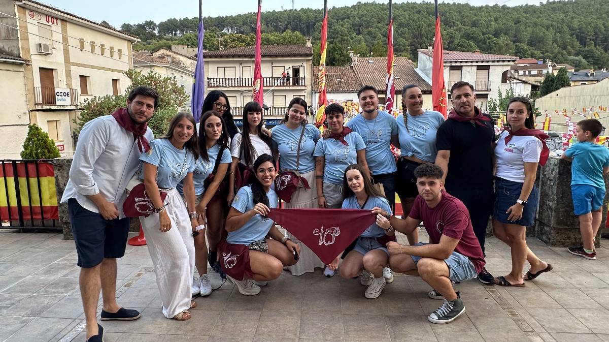 Presentacion de las peñas de Arenas de Sam Pedro.