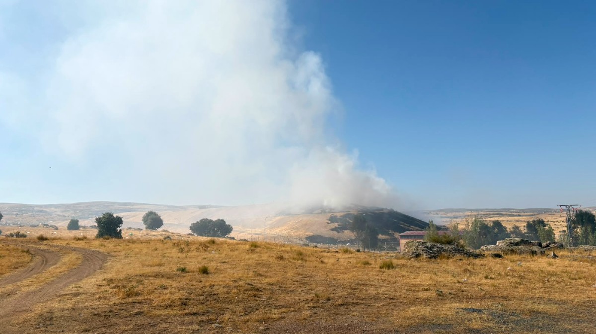 Incendio del CTR de Urraca-Miguel en la ma&ntilde;ana del mi&eacute;rcoles.