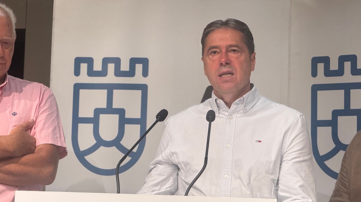 Armando Garc&iacute;a Cuenca, alcalde de Navaluenga