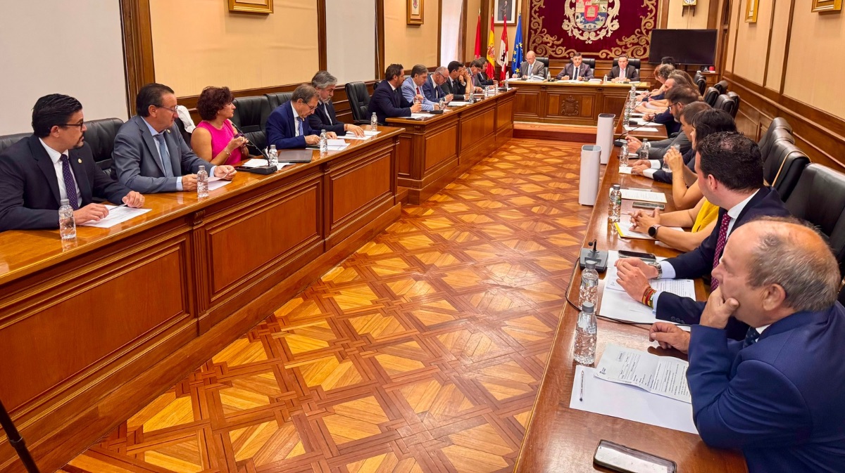 Pleno de la Diputaci&oacute;n del mes de julio