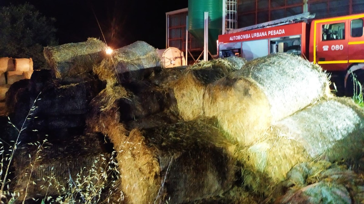 Imagen de archivo de un incendio agr&iacute;cola en 2023.