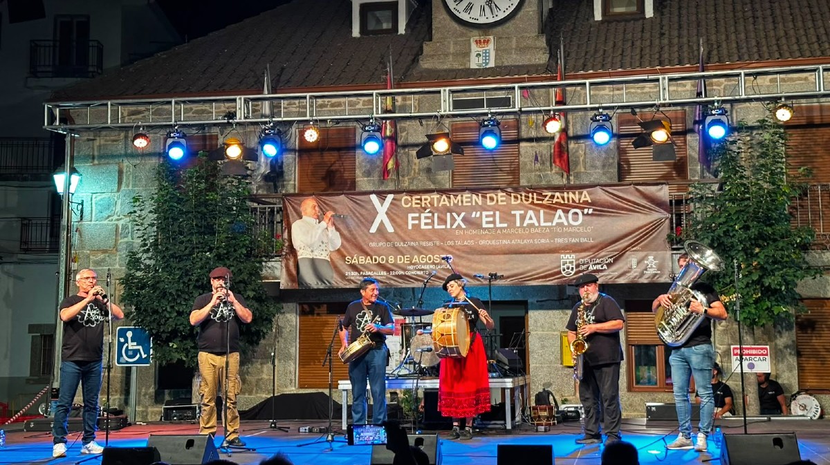 Actuaci&oacute;n de la Orquestina Atalaya.