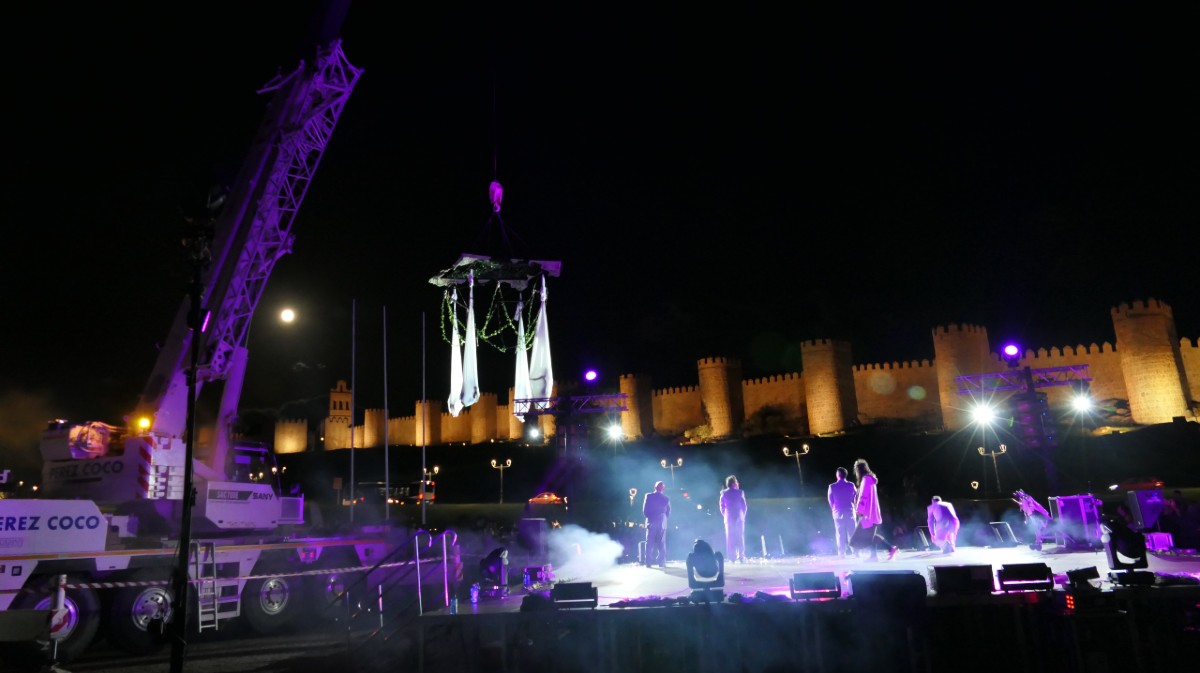 Espect&aacute;culo de la compa&ntilde;&iacute;a Voal&aacute; en el festival Cir&Co.