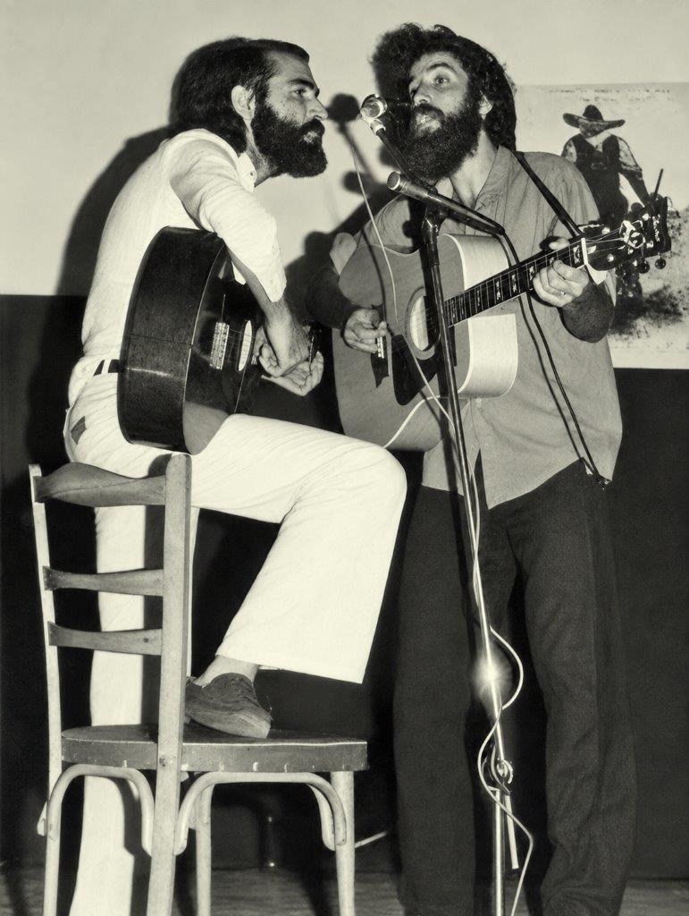5. Actuaci&oacute;n de Pablo Guerrero y Luis Pastor en Extremadura. Diario &ldquo;Hoy&rdquo;, 1976.