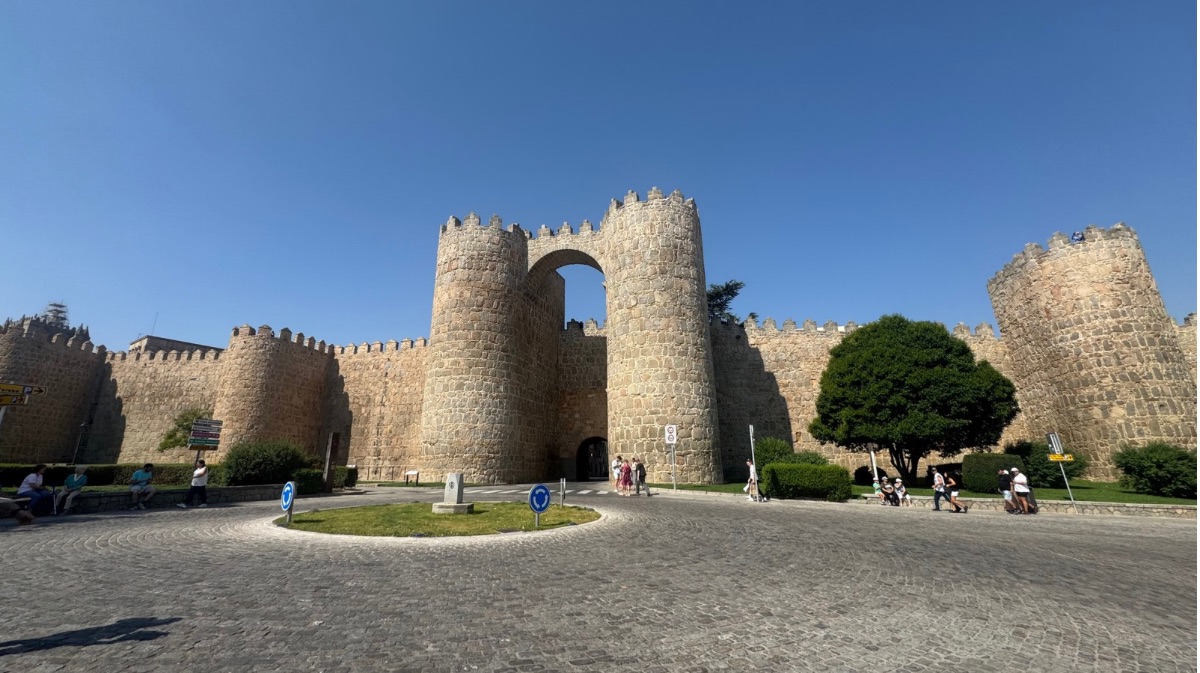 Rotonda de San Vicente tras los trabajos realizados