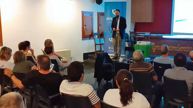 Presentación de la oficina de Tracción en Navaluenga.