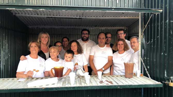 Chocolatada en el barrio de San Esteban.