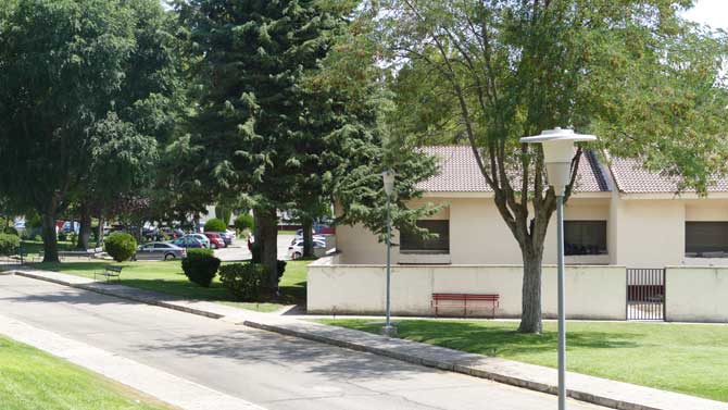 Centro Residencial Infantas.