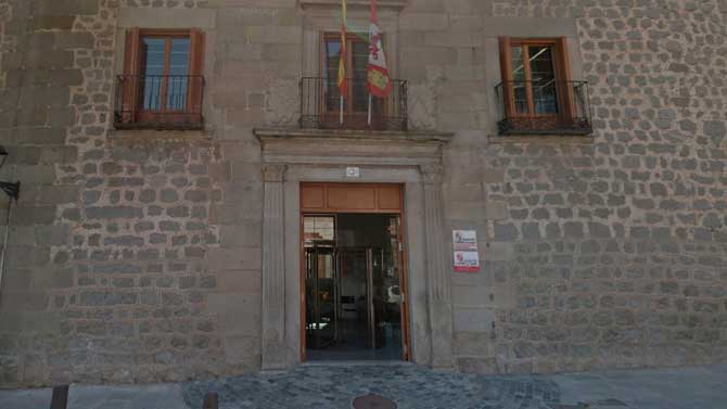 Departamento de Familia de la Junta en Ávila.