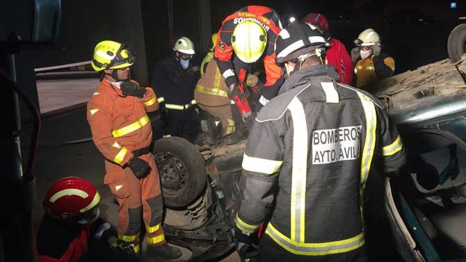 Imagen de archivo de una intervención de los bomberos de Ávila.