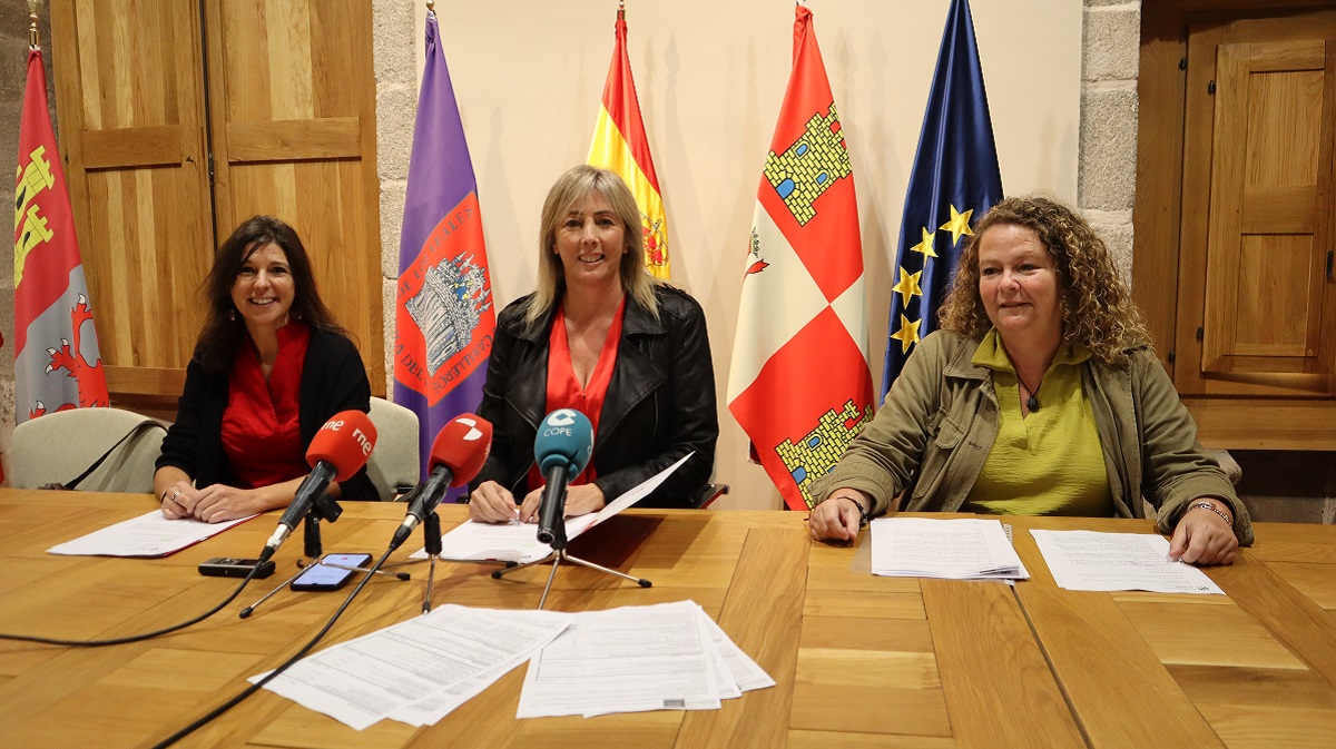 Ana Belén Sánchez, Paloma del Nogal y Cristina Fernández.